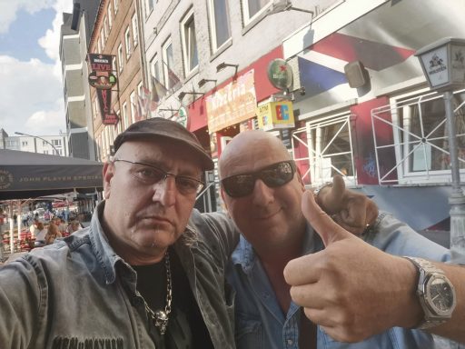 Zwei Hamburger Originale Zwei Hamburger Originale