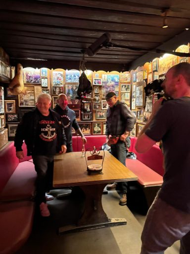 in der Ritze Jan Olli und Marek